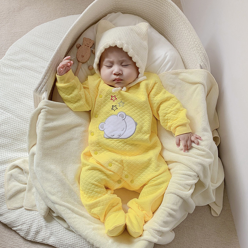 ملابس قطنية للأطفال حديثي الول - مراجعة Baby Products Essential وسعره