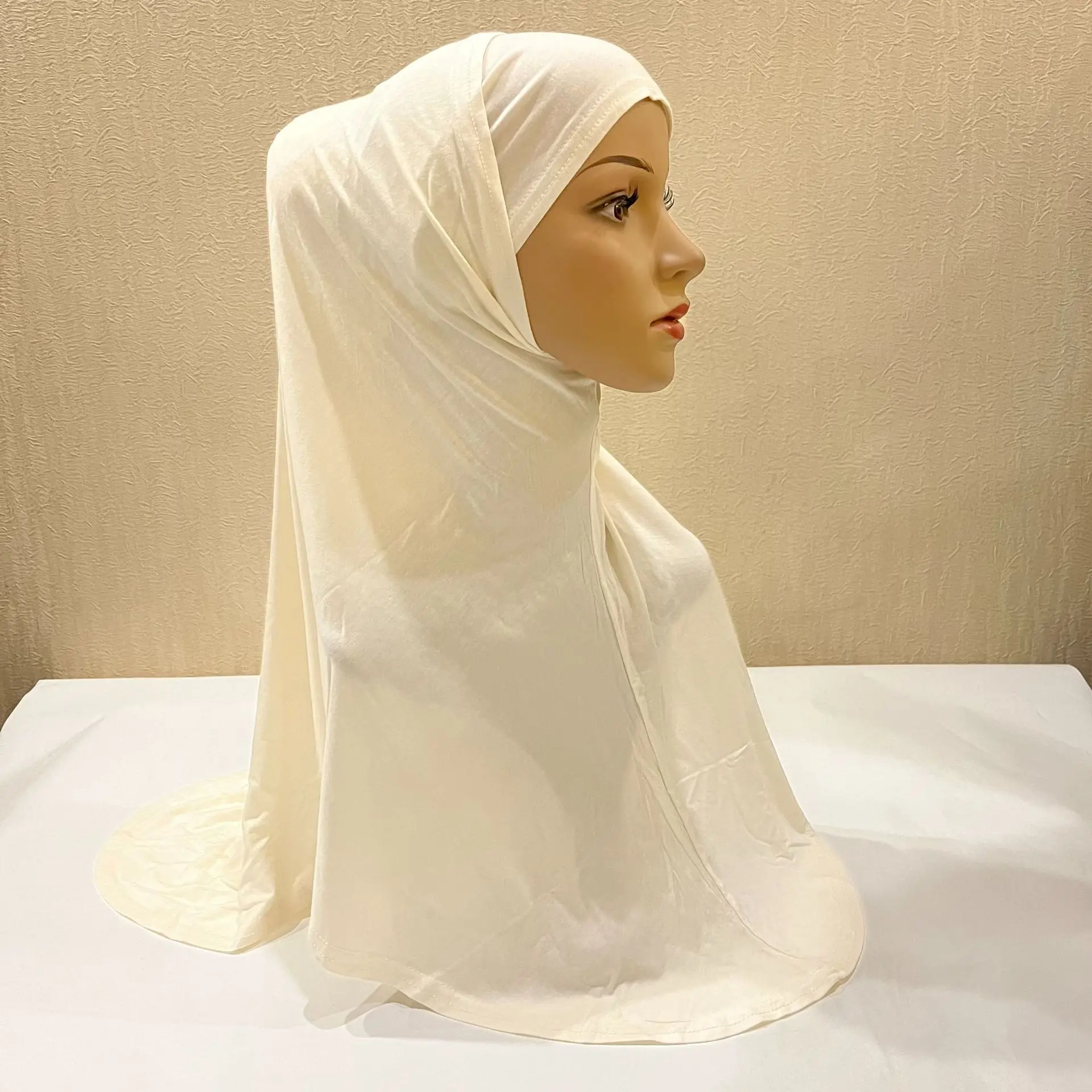 خمار ماليزي للنساء المسلمات لش - مراجعة Baby Products Malaysia وسعره